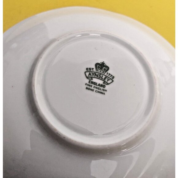 Vintage Aynsley Girl Guides Teacup and Saucer Blue and Gold Made in England - Picture 10 of 12